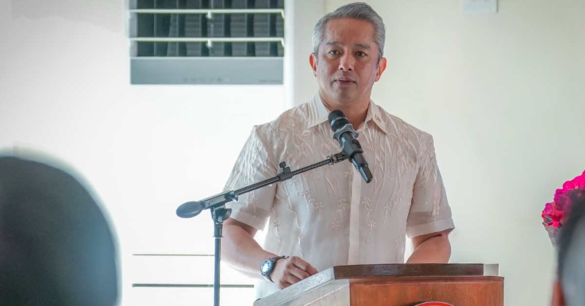 Интерпол выдал синее уведомление в отношении бывшего политика на Филиппинах