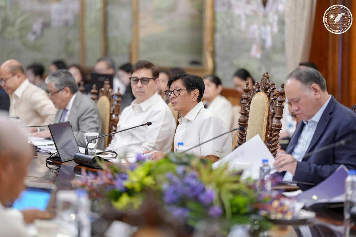 Philippines President Calls for Energy Conservation Amid Middle East Crisis