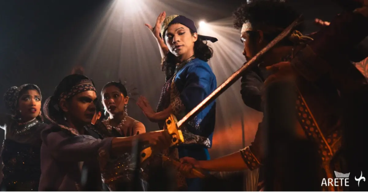 Филиппинский режиссёр представил искусство своей страны на мировой сцене в Шардже