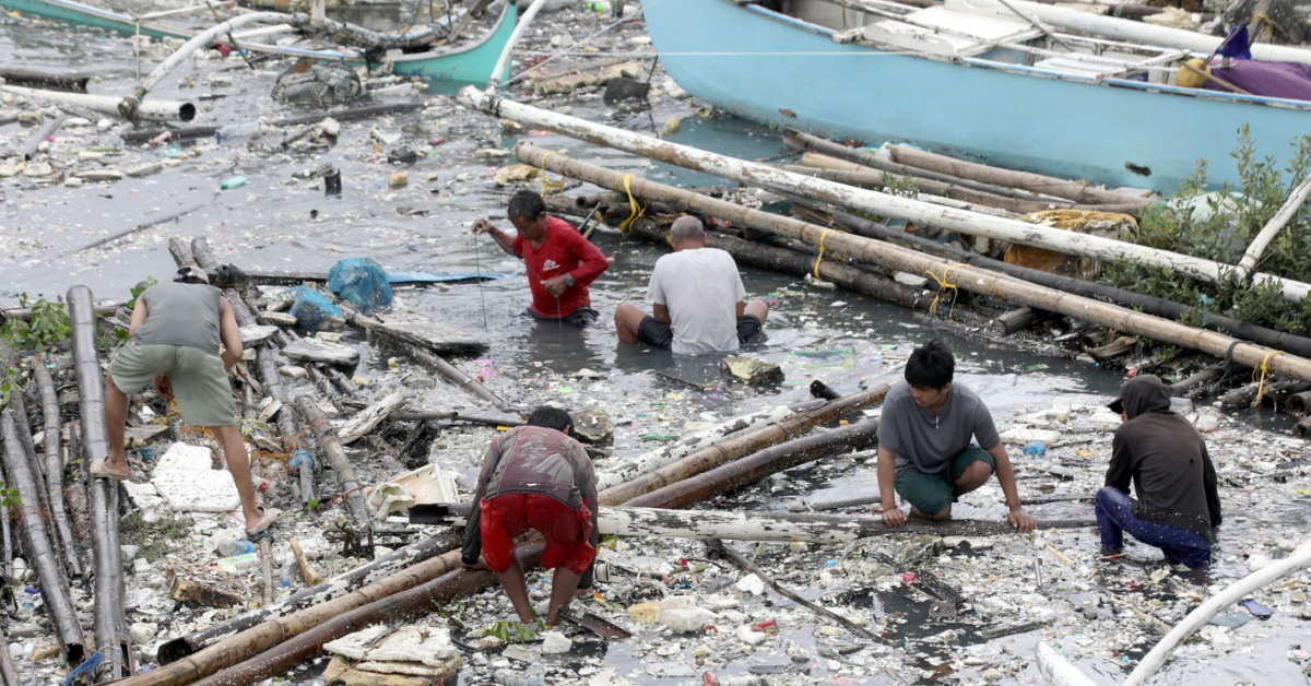 Тайфун «Уан» на Филиппинах: 6 погибших, тысячи пострадавших