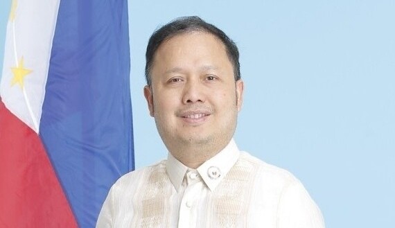 Бывшему конгрессмену в Филиппинах выдали новую повестку