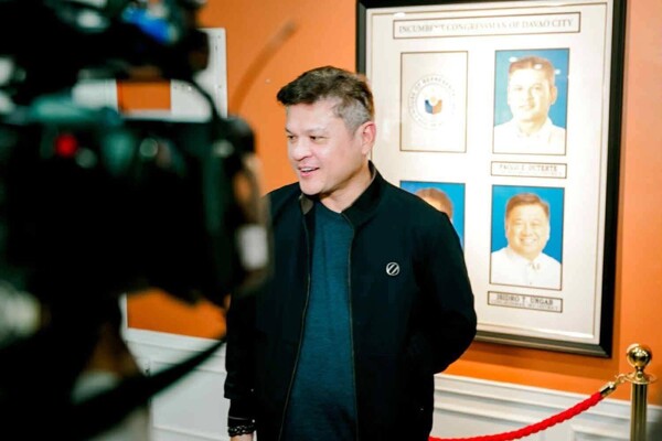 Duterte Refutes Accusations of "World Tour"