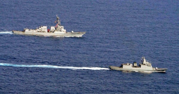 Филиппинский военно-морской персонал получил ранения от китайской пограничной службы в Западнофилиппинском море